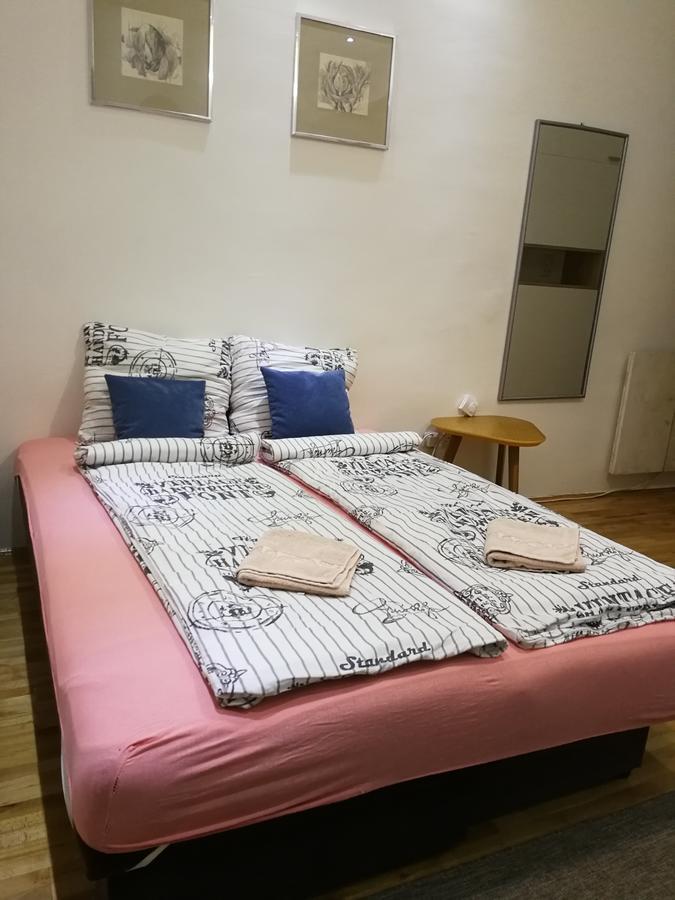 Imperia Apartments Belgrado Esterno foto