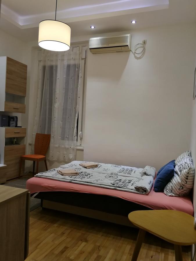 Imperia Apartments Belgrado Esterno foto
